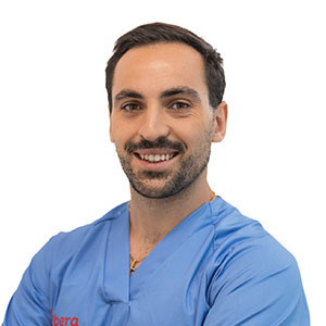 Manuel Andrés Garrido, Fisioterapeuta