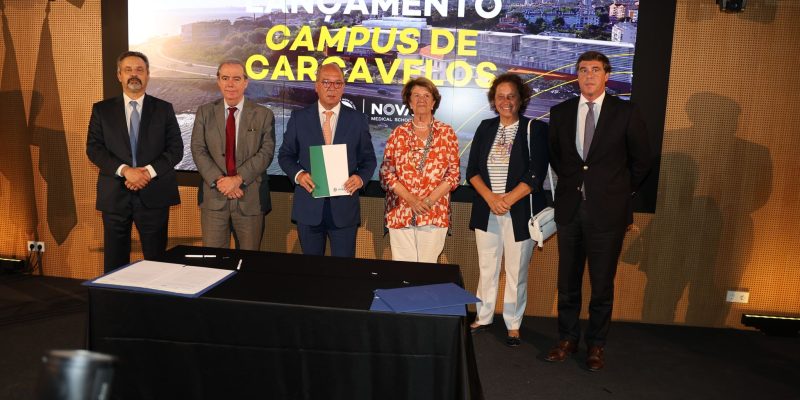 Assinatura de acordo