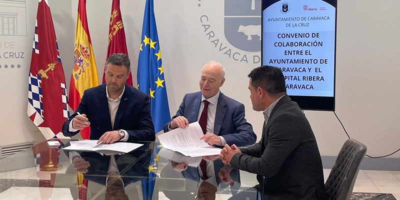 Firma convenio Hospital Ribera Caravaca y Ayuntamiento Caravaca de la Cruz promoción de la salud