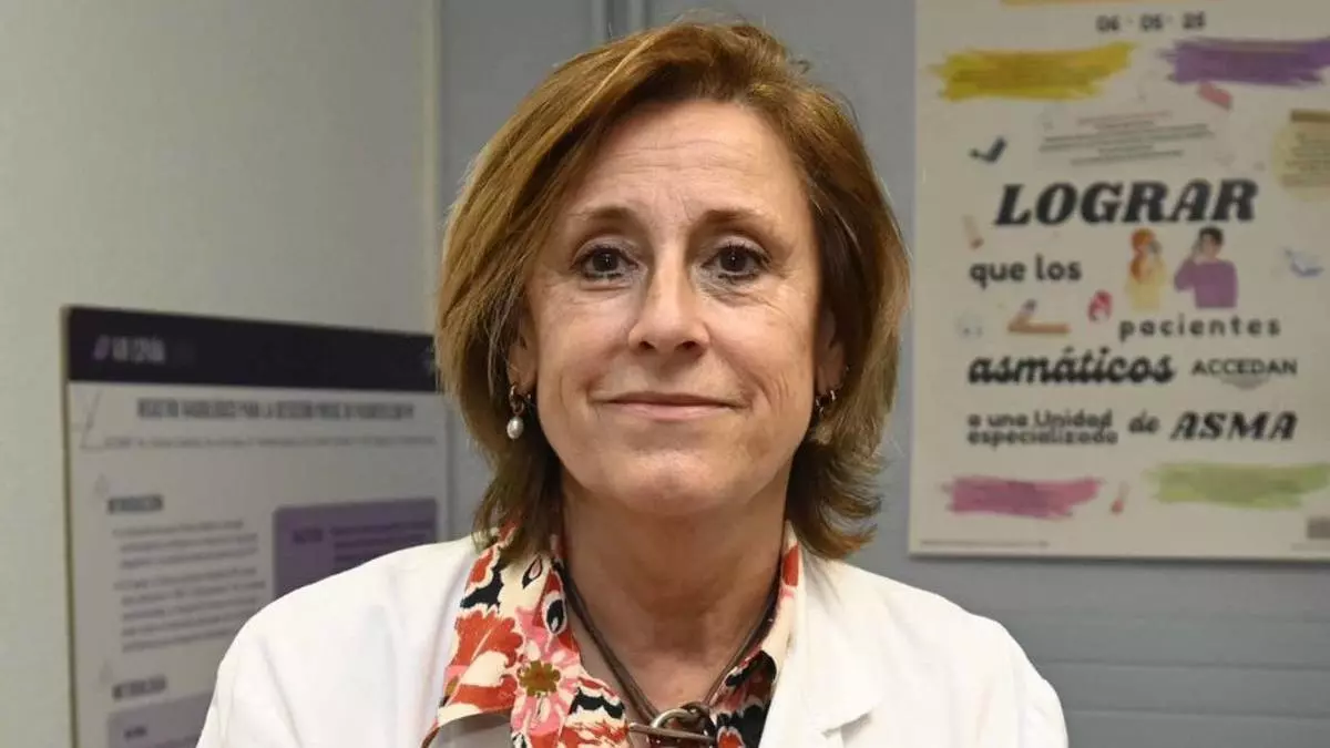 La especialista en Neumología Dolores Corbacho.