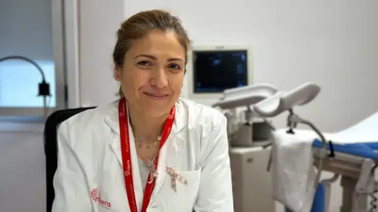 Diana López Freire, ginecóloga