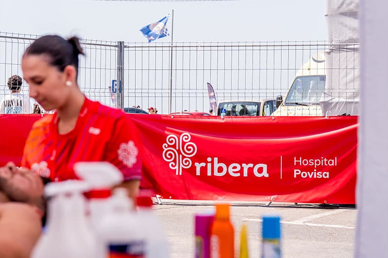 El hospital Ribera Povisa colabora con Marisquiño como socio sanitario