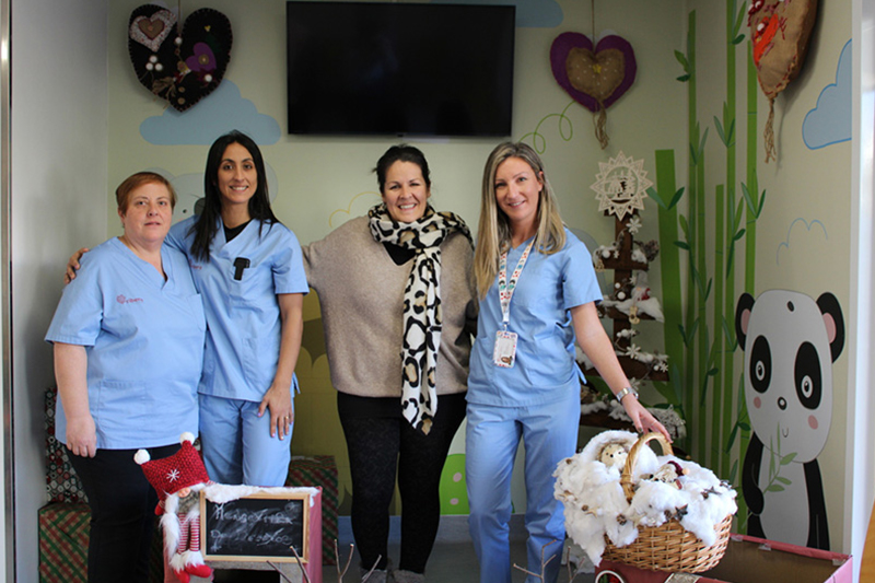 El Hospital Ribera Juan Cardona recoge juguetes para niños de familias en riesgo de exclusión social