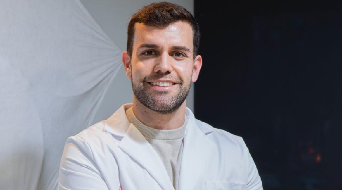 Medicina estética con Carlos Moreno de Estética Ribera Cartagena