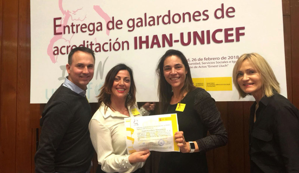 El Hospital de La Ribera ha recibido hoy en el Ministerio de Sanidad la IHAN Fase 1D, la más importante acreditación internacional por su fomento de la lactancia materna