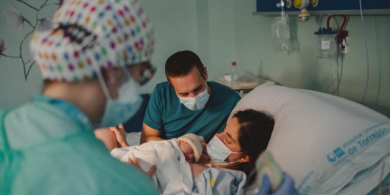 Los niños de la pandemia: más de 8.000 nacimientos en los hospitales de Ribera desde el primer Estado de Alarma