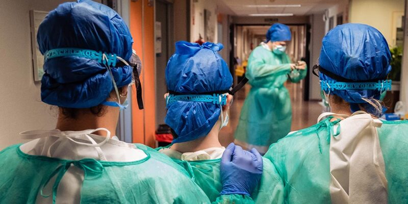 El grupo Ribera busca 62 MIR y 13 EIR que quieran transformar la Sanidad desde cuatro de sus hospitales