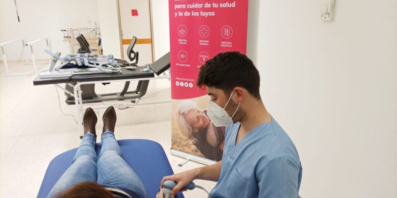 Ribera Almendralejo abre un Servicio de Fisioterapia de osteopatía y rehabilitación neurológica y respiratoria