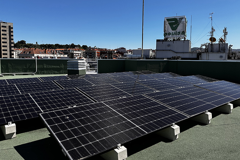 Placas solares medio ambiente Povisa