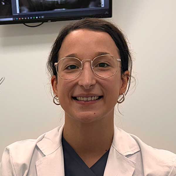 Candela Serrano Martín Odontopediatría